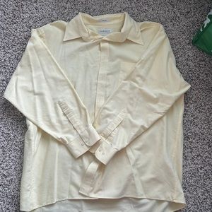 Yellow vanheusen Button down